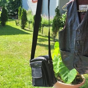 Mundi Square Multi Pockets Purse